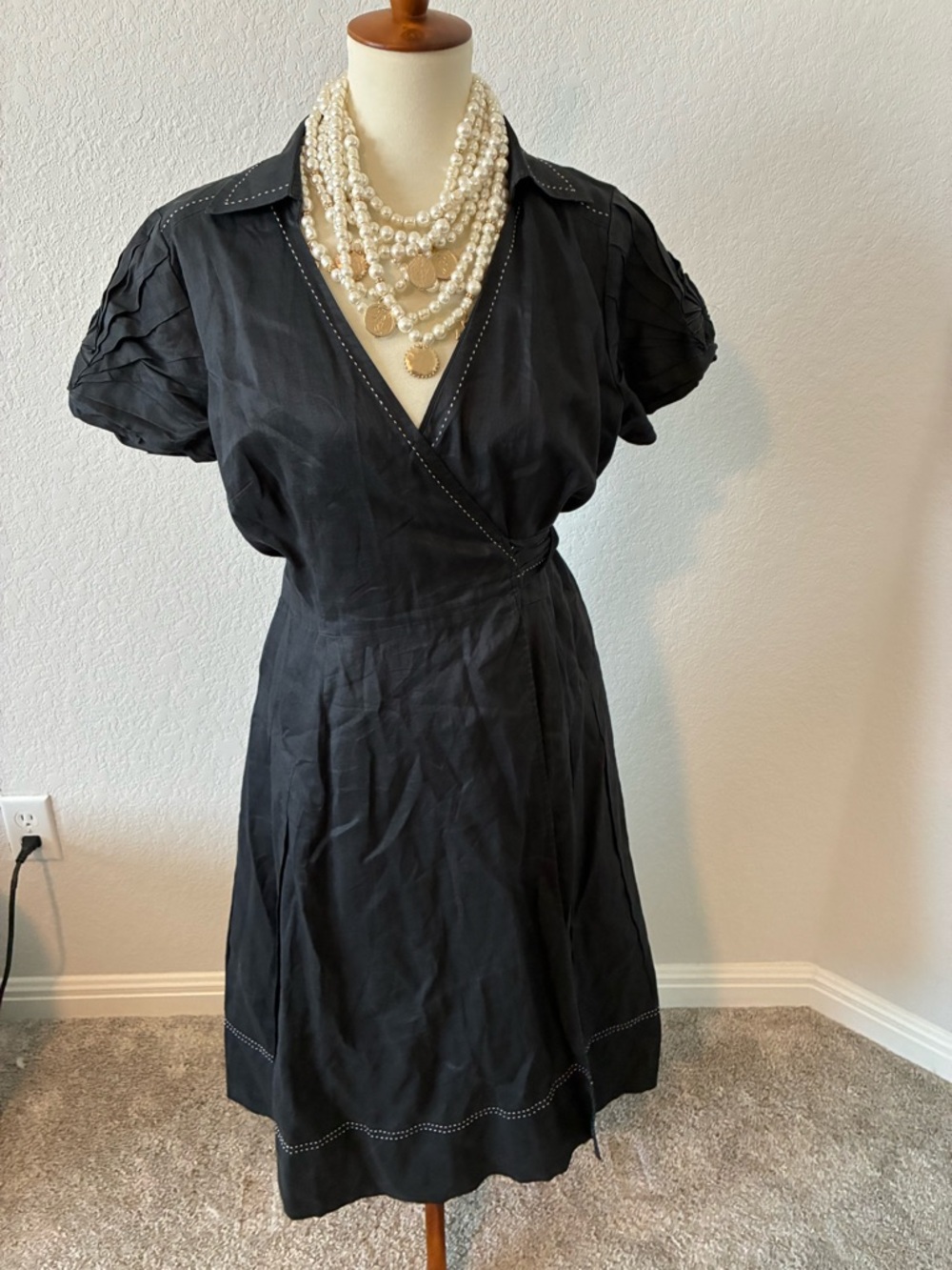Black Short-Sleeve Wrap Midi Dress with Subtle Stitch Detail